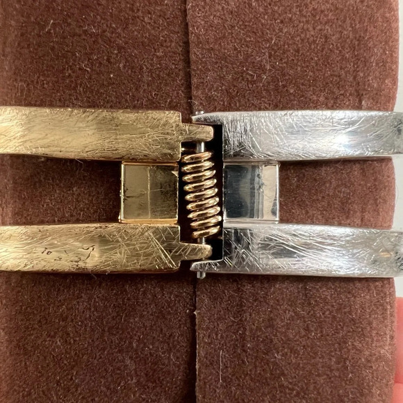 VTG SILVER&GOLD BRACELET Size OS - Picture 5 of 5